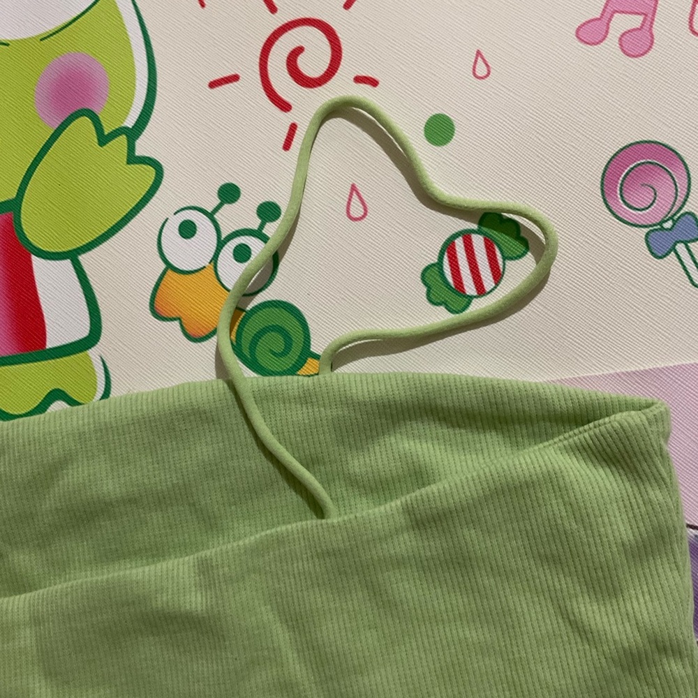 Green Rib-Knit Cropped Cami Top NWOT - Picture 3 of 8